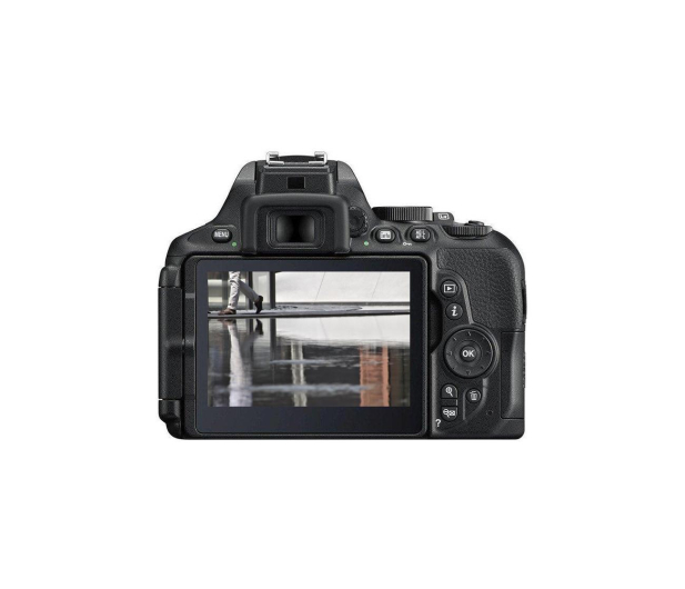Nikon D5600 + AF-S 18-140mm VR - 524325 - zdjęcie 3
